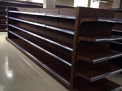 自貢商場(chǎng)貨架批發(fā)與成都明新商貿(mào)貨架廠新品定制 一站式解決商場(chǎng)賣場(chǎng)陳列需求
